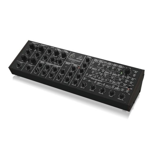 Behringer K-2 MK II — analogais sintezators Behringer K-2 MK II — analogais sintezators