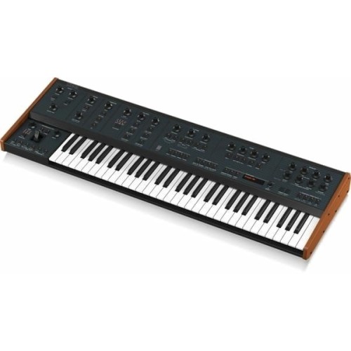 Behringer UB-Xa — analogais sintezators