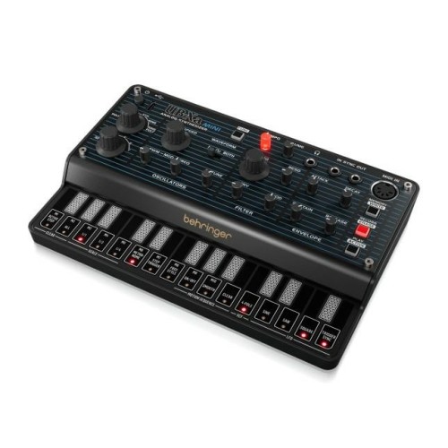 Behringer UB-Xa MINI — analogais sintezators