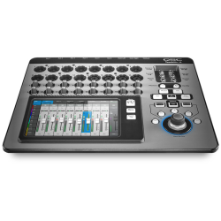QSC TouchMix-16 digitālā mikserpilts QSC TouchMix-16 digitālā mikserpilts