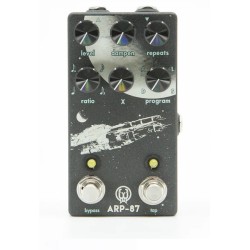 Walrus Audio ARP-87 dealy pedālis