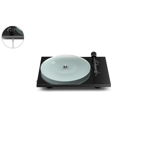 Pro-Ject T1 Evo Phono plašu atskaņotājs — Spīdīga melna Pro-Ject T1 Evo Phono plašu atskaņotājs — Spīdīga melna