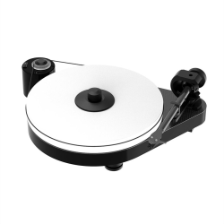 Pro-Ject RPM 5 Carbon Turntable — Gloss Black