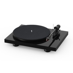 Pro-Ject Debut Carbon EVO Turntable — Gloss Black
