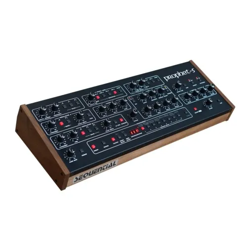 Sequential Prophet-5 Module — sintezatora modulis Sequential Prophet-5 Module — sintezatora modulis