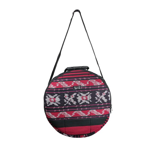 Terré Ikat 40 cm — šamaņu bungu soma, sarkana Terré Ikat 40 cm — šamaņu bungu soma, sarkana