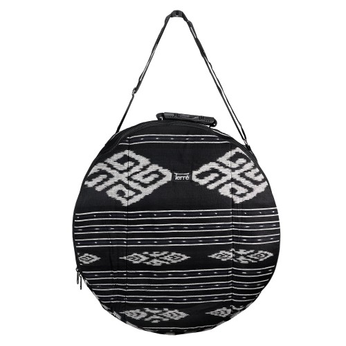 Terré Ikat 50 cm — šamaņu bungu soma, tumša Terré Ikat 50 cm — šamaņu bungu soma, tumša