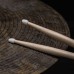 Vic Firth 5BN 5B — bungu kociņi, neilona gals Vic Firth 5BN 5B — bungu kociņi, neilona gals